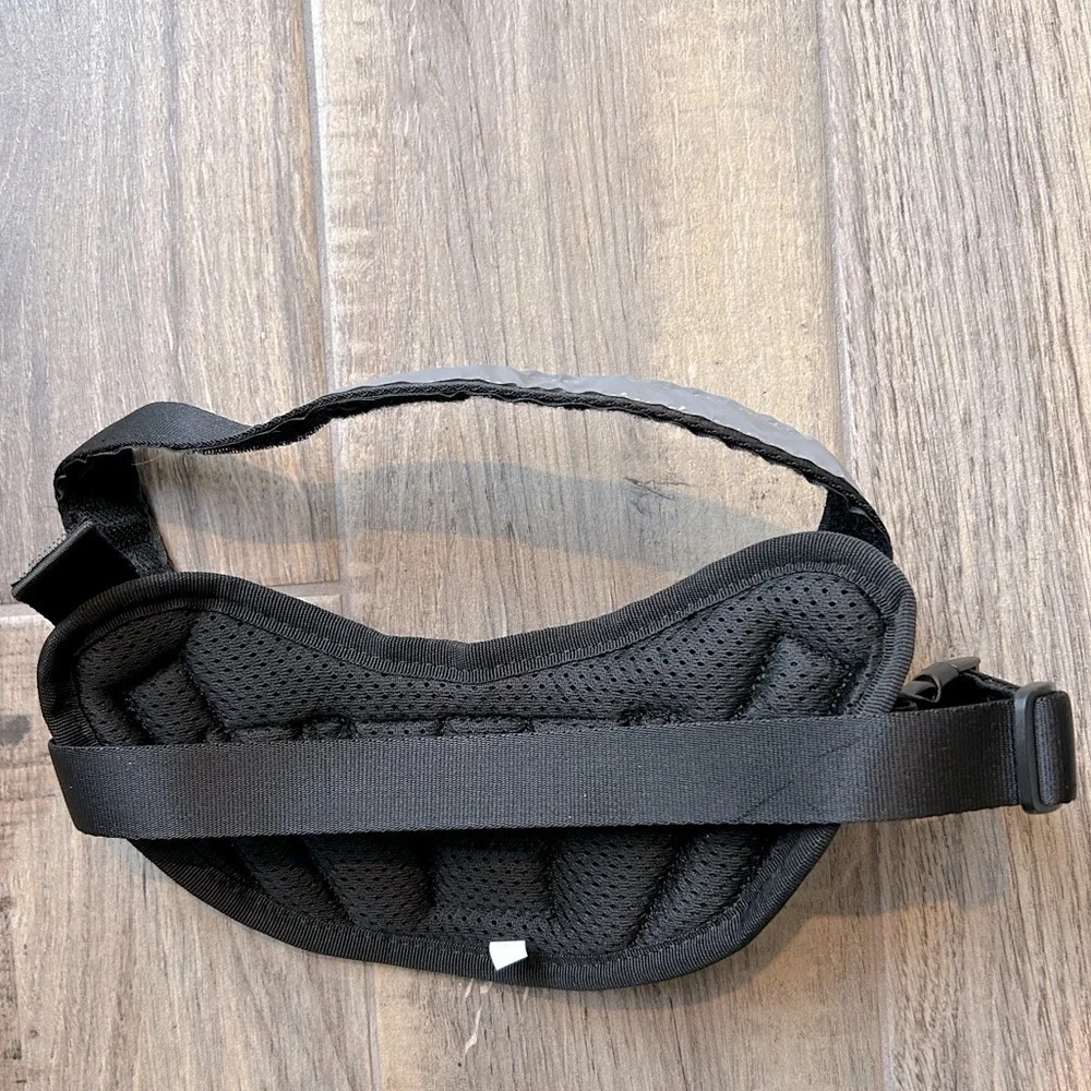 ShawnCo nwot essential